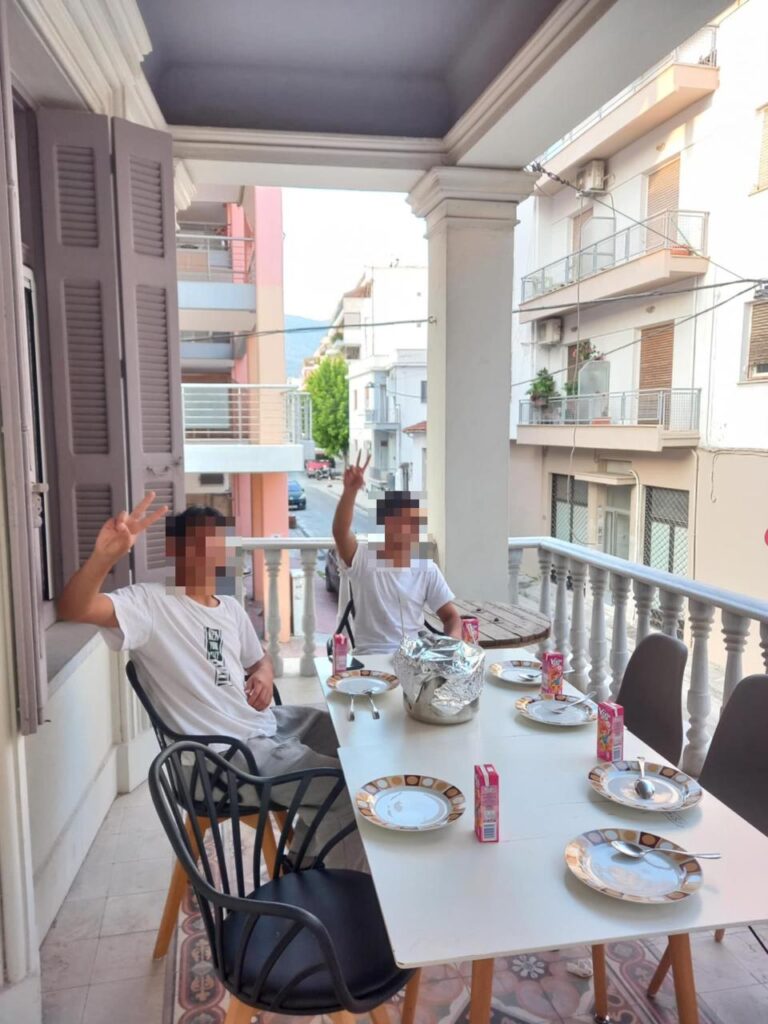 Εργαστήρι μαγειρικής στο ΚΦΑΑ της ΑΡΣΙΣ στη Μακρινίτσα.