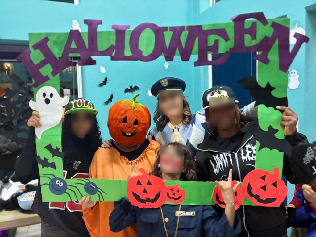 Halloween Party 2025! 5 574476456 1280342480804530 5646521438560730965 n