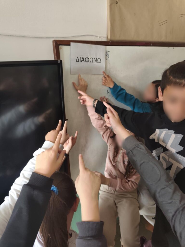 Δράσεις ευαισθητοποίησης της ΑΡΣΙΣ για την παγκόσμια ημέρα ανθρωπίνων δικαιωμάτων στη Θεσσαλονίκη 9 D1 1