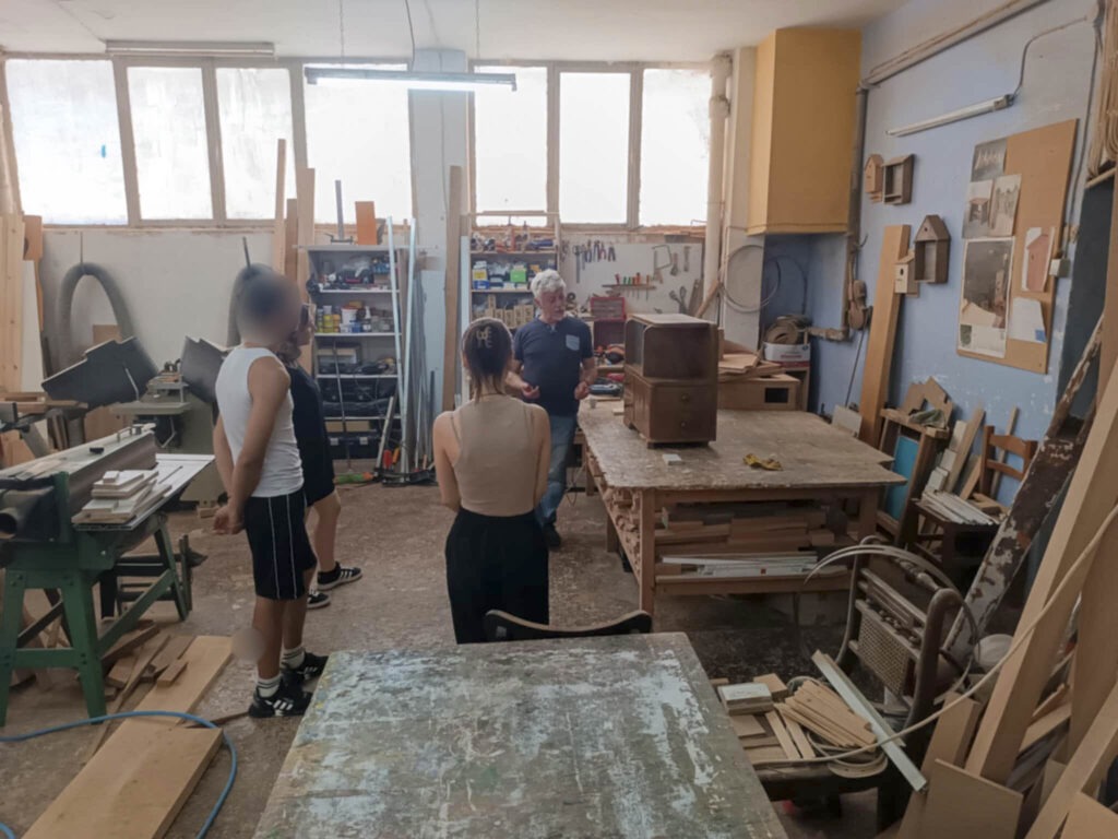 Δελτίο Τύπου - Κοινωφελής Εργασία Ανηλίκων και Νέων: «Θέλω ο κόσμος να δει ότι μπορώ να κάνω και κάτι καλό» 5 Untitled design 15