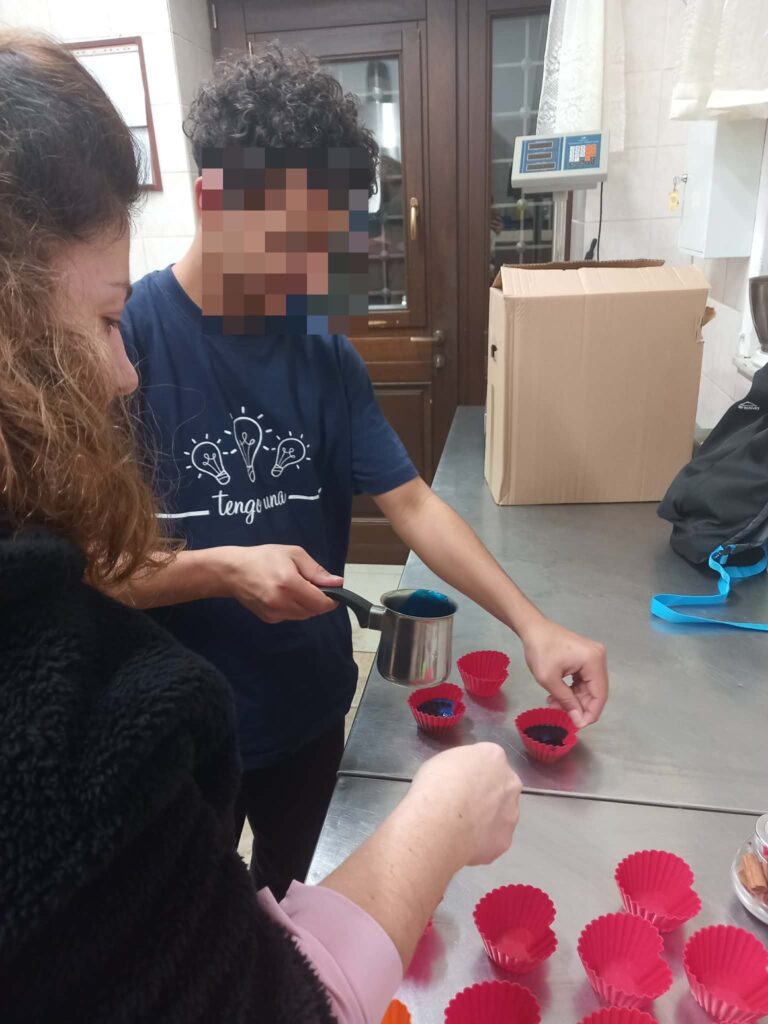 Δημιουργικά σαπουνάκια με άρωμα αγάπης στο ΚΦΑΑ της ΑΡΣΙΣ στην Μακρινίτσα 2 2aca5d7b 52f3 484a b254 7363b0710271 censored 2