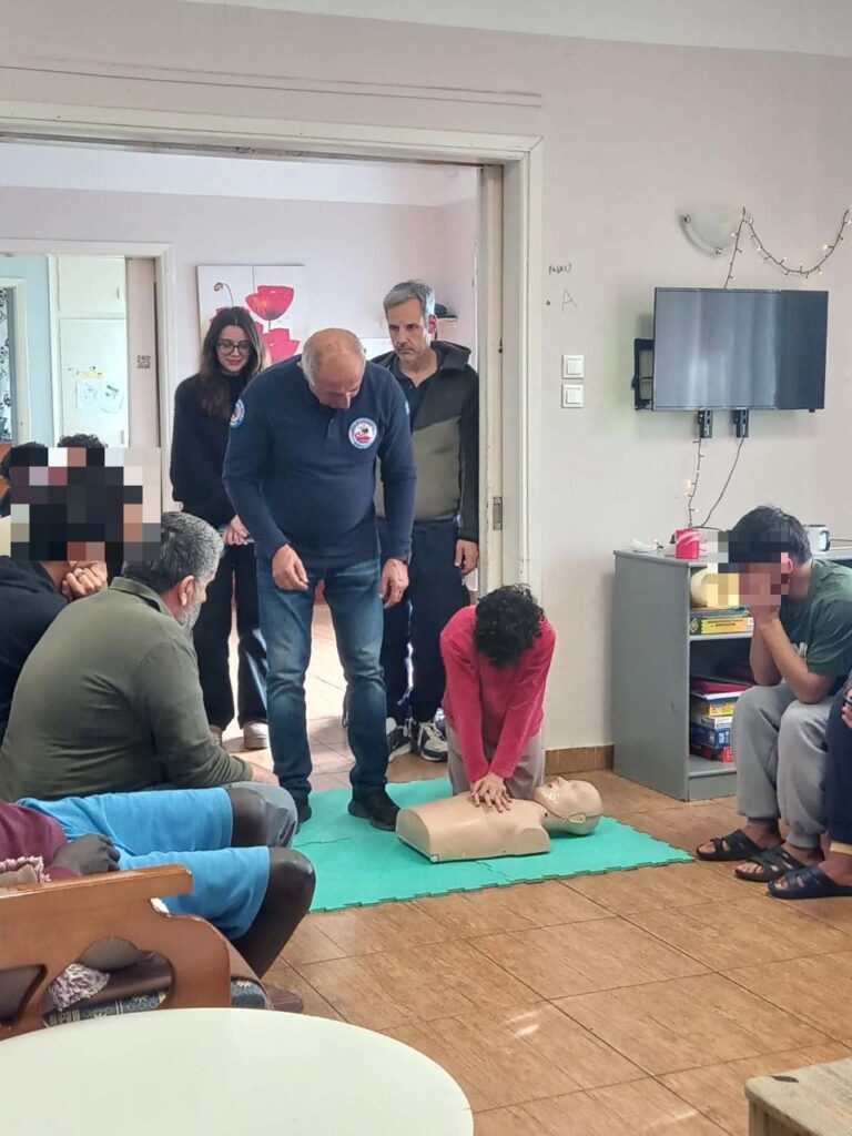 Σεμινάριο πρώτων βοηθειών στο ΚΦΑΑ της ΑΡΣΙΣ στην Μακρινίτσα 4 764e8776 3de5 43d4 b0f5 08a8a4c089e1 censored