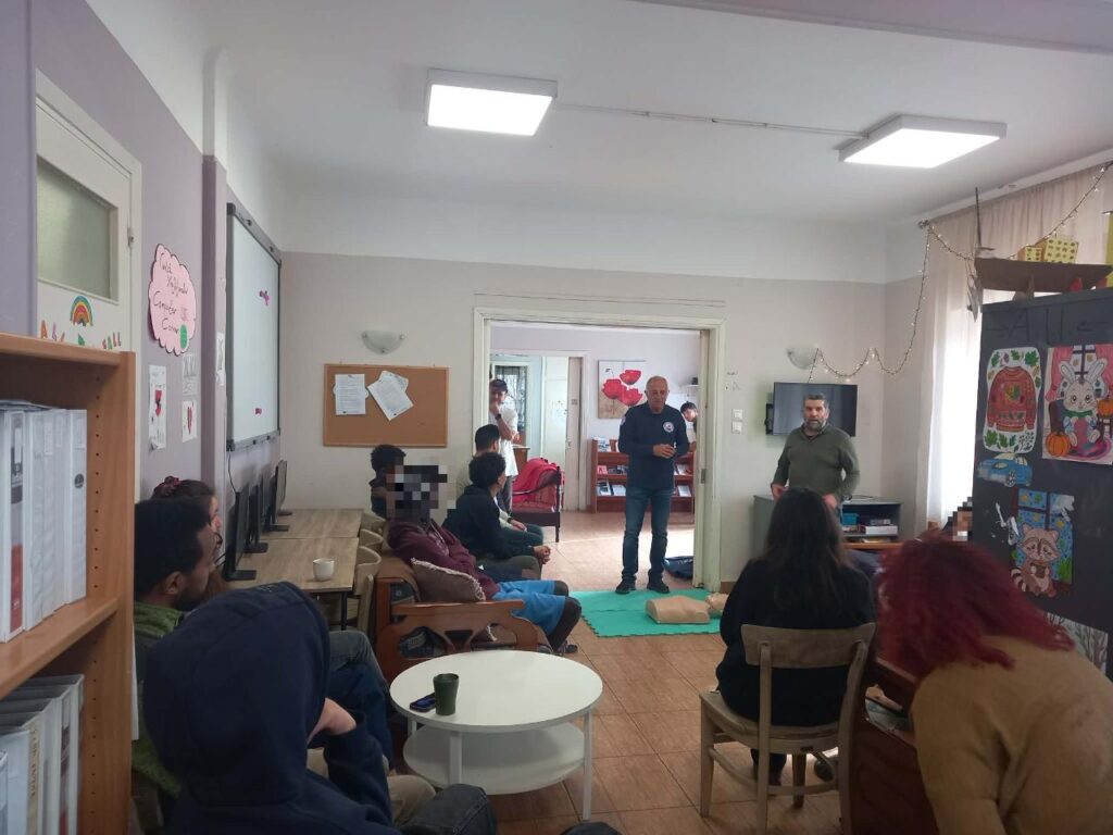 Σεμινάριο πρώτων βοηθειών στο ΚΦΑΑ της ΑΡΣΙΣ στην Μακρινίτσα 2 9a610a5c 8fa8 487e 9028 32ee01360d95 censored