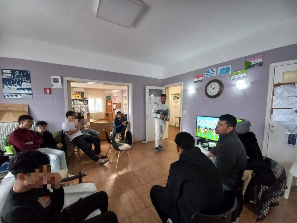 3ecef1e3 7341 49b5 abf7 1967a9e620cc censored