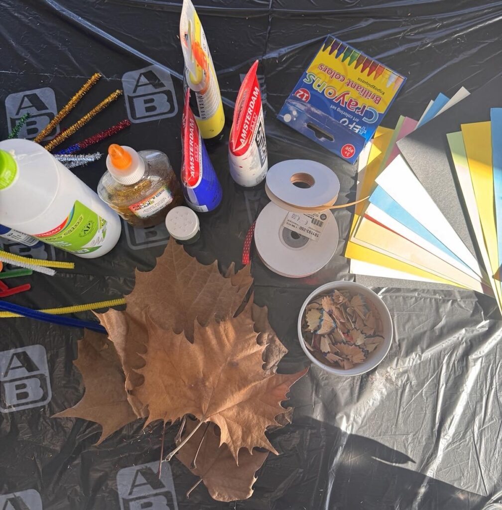 Χρώματα και Ιστορίες από Πηλό και Φύλλα… δημιουργικές δραστηριότήτες στην Ασφαλή Ζώνη (SafeArea) του ΚΥΤ Φυλακίου Έβρου... 1 IMG 0252