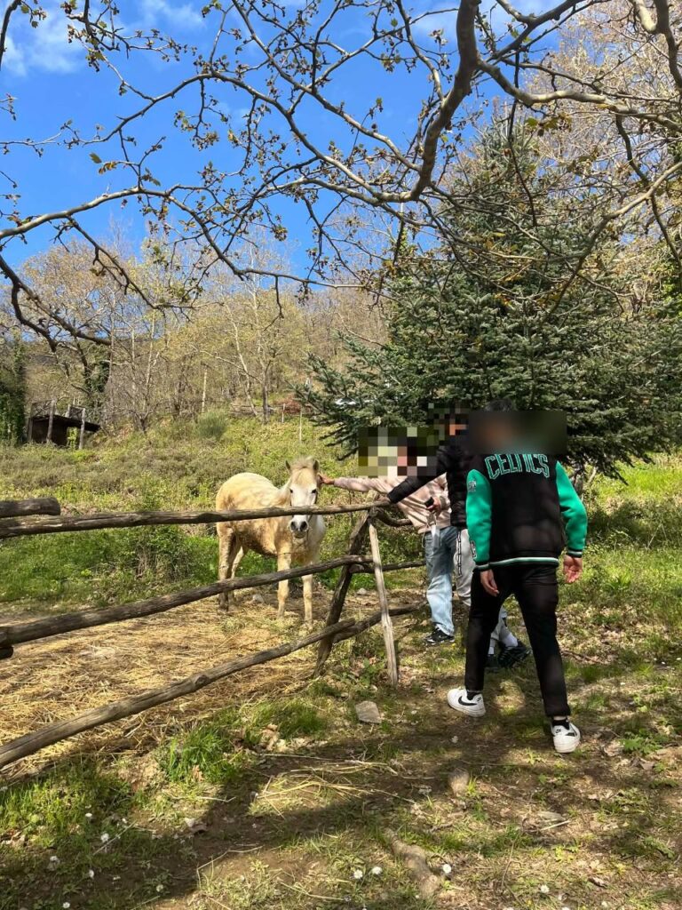 541087e0 9539 4712 baef d06b12608063 censored