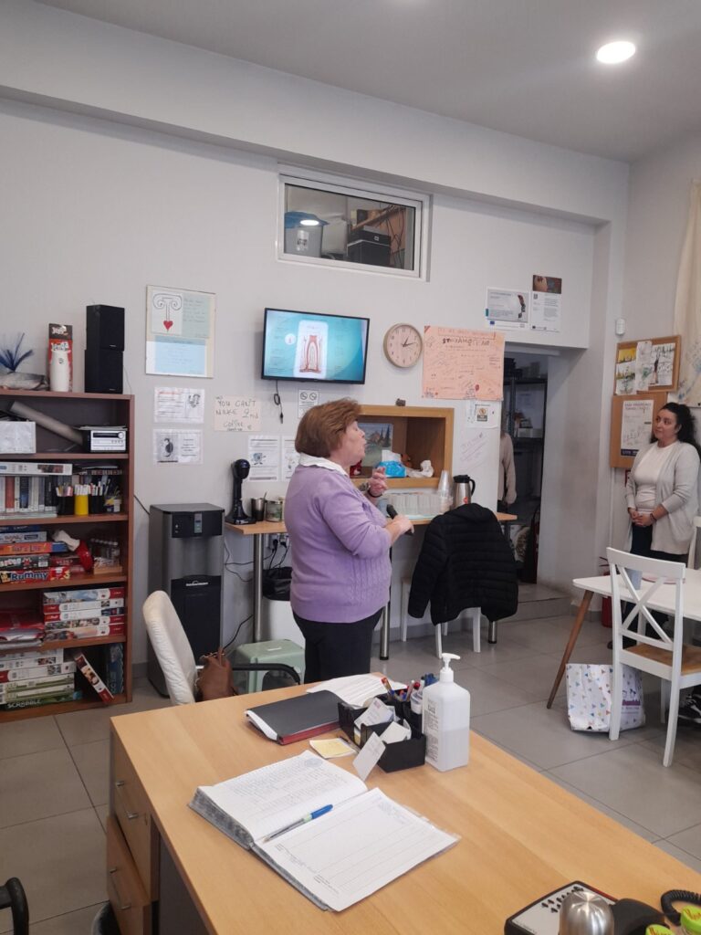 IMG f932abe7b3673a8f12f40ed64bde8787 V