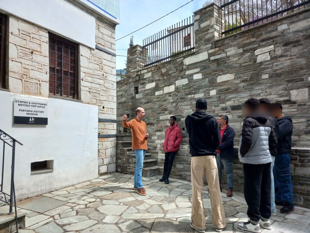 a4d29f20 5a67 4e74 82b8 39ee29e4e283 censored Αντιγραφή