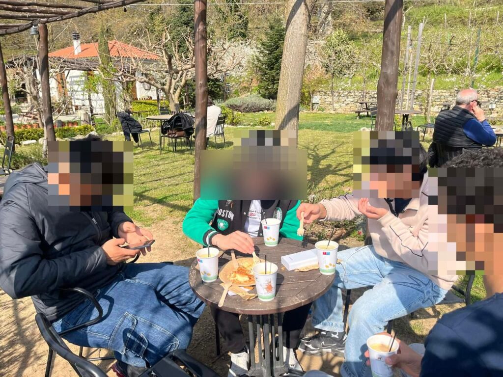 cf6866a8 48e2 473f 81de 968a1f250527 censored