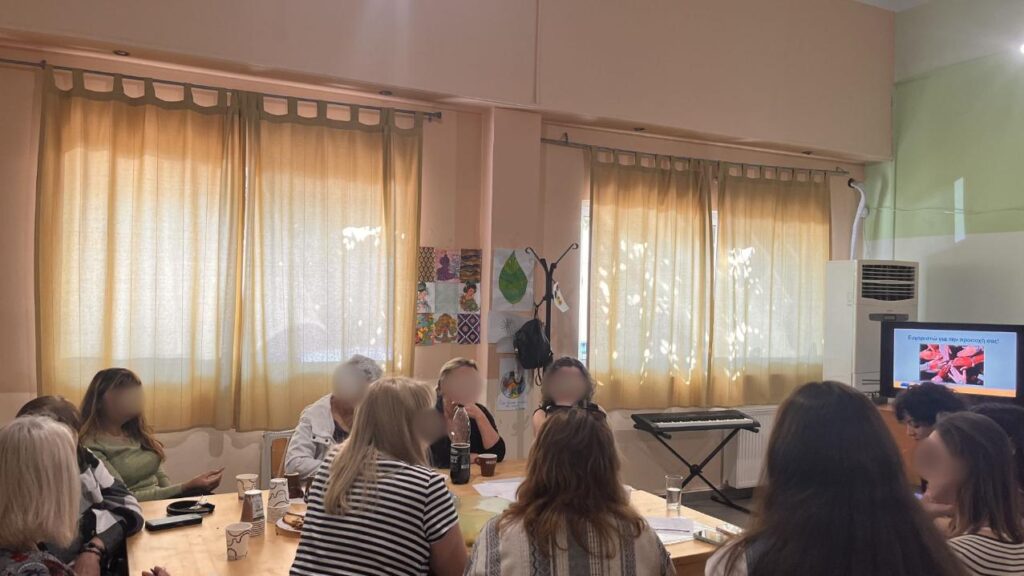 30 Ιουλίου | Παγκόσμια Ημέρα κατά της Εμπορίας Ανθρώπων 1 PHOTO UKRAINIAN WOMEN T2.7 KMOP