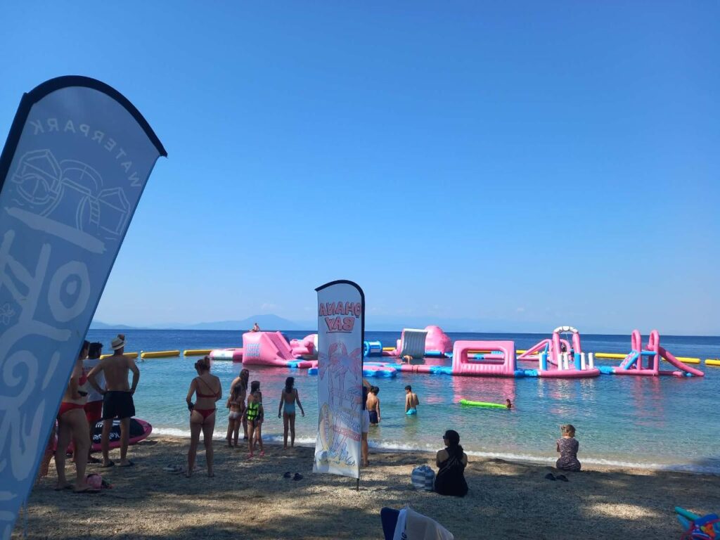 Το Κέντρο Φιλοξενίας Ασυνόδευτων Ανηλίκων (ΚΦΑΑ) της ΑΡΣΙΣ στην Μακρινίτσα διασκεδάζει στο Ohana Bay στην Άφησσο! 7 4ce78006 126d 4ed7 9551 a68242f63d4a